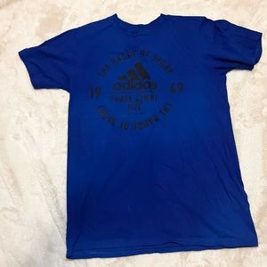 Adidas T-Shirt